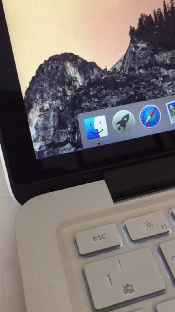 Macbook Pro Retina 13 2015 液晶パネル交換済