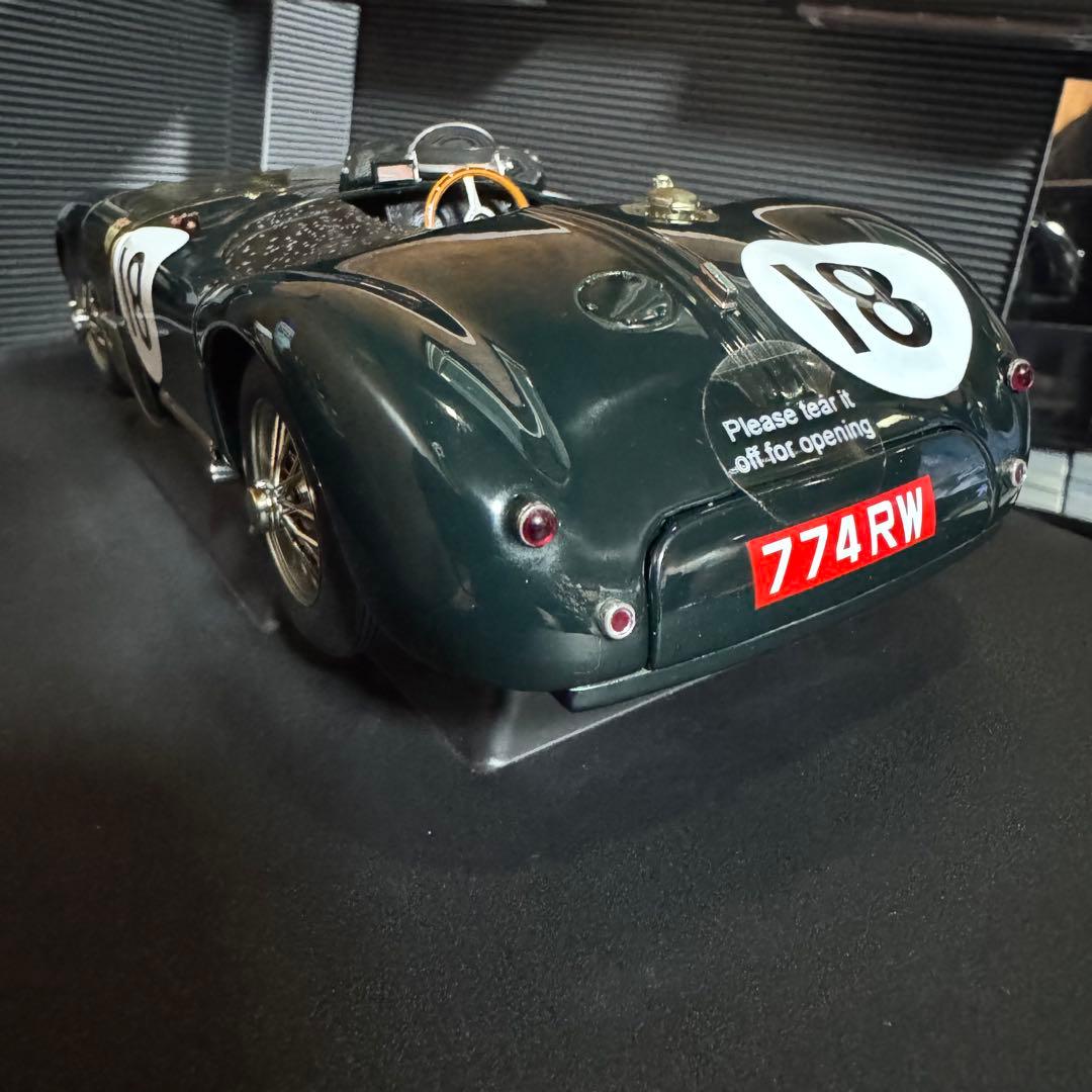 絶版 未展示品 オートアート 1/18 ジャガー Cタイプ レーシンググリーン