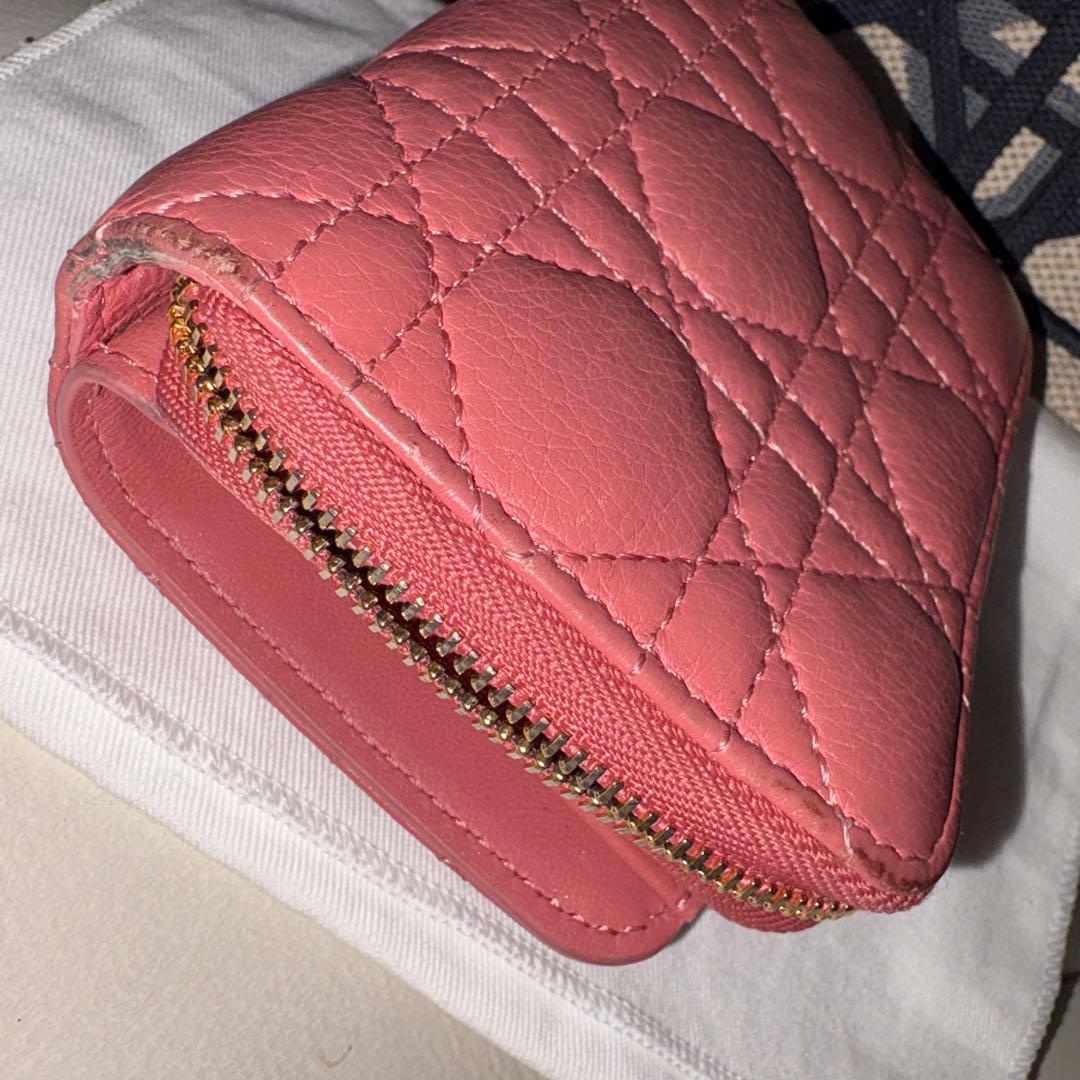 cocoDior ローズピンク キルティング 二つ折り財布　カロ