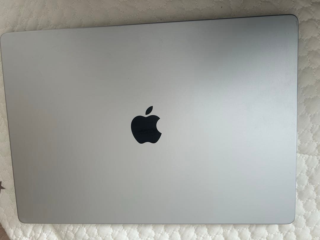 macbook pro m1 max 16インチ メモリ32GB