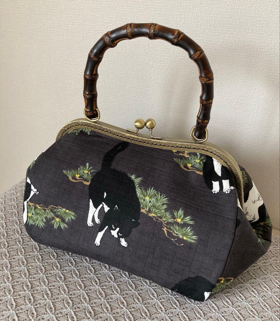 ❤️着物お出かけbag 猫と松　バンブーハンドルbag