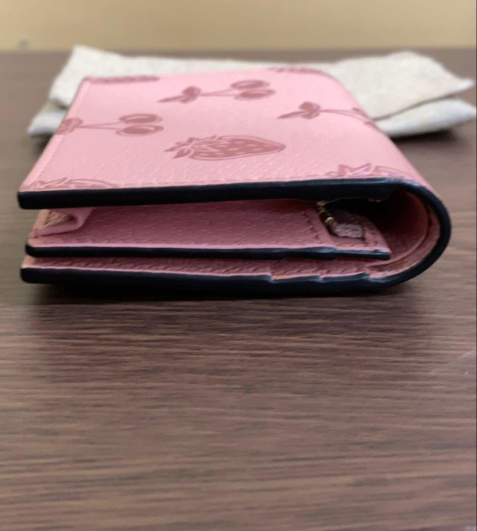 グッチ　456126　レザー　GGマーモント　さくらんぼ　イチゴ　折り財布