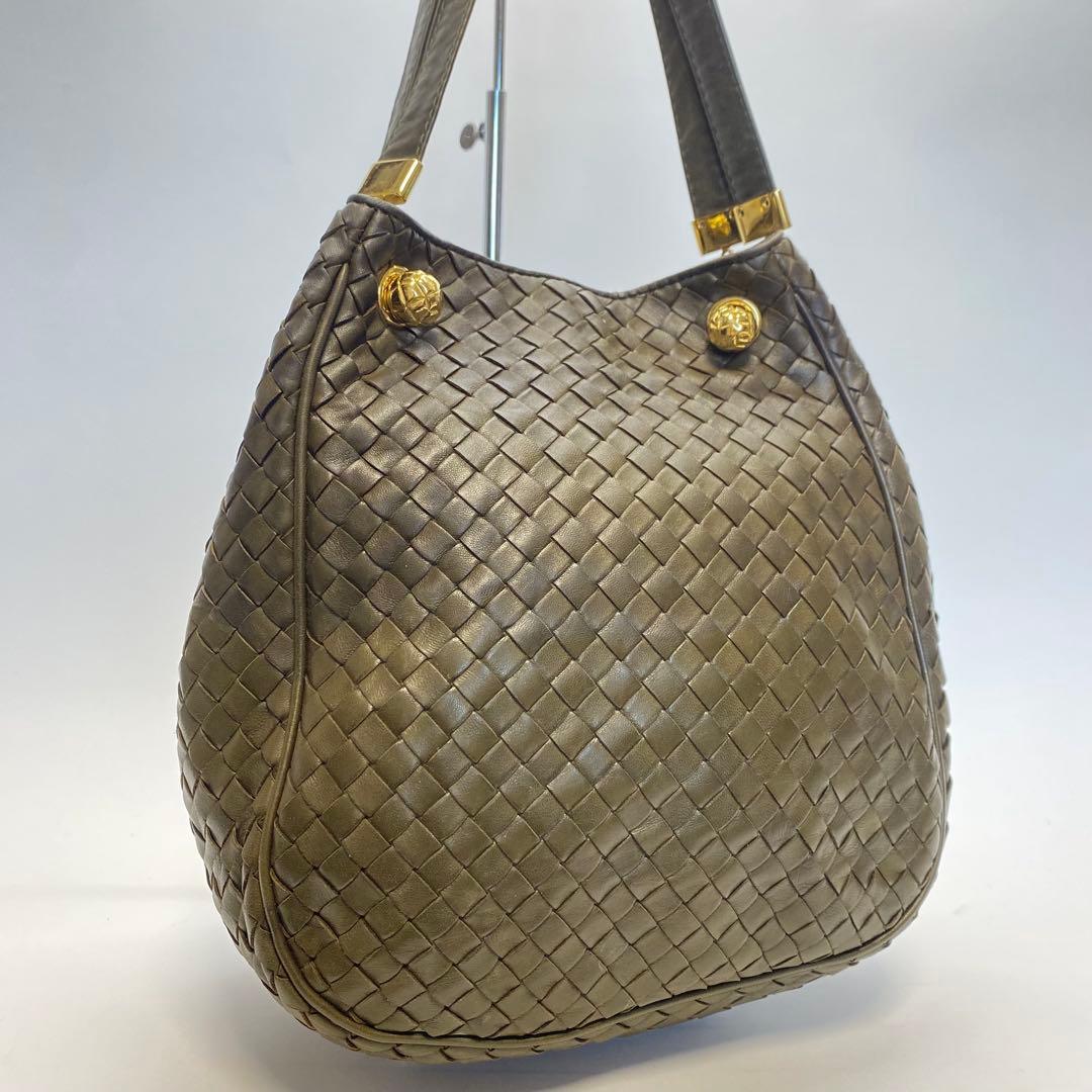 ボッテガヴェネタ カーキ ショルダーバッグ イントレチャート 巾着