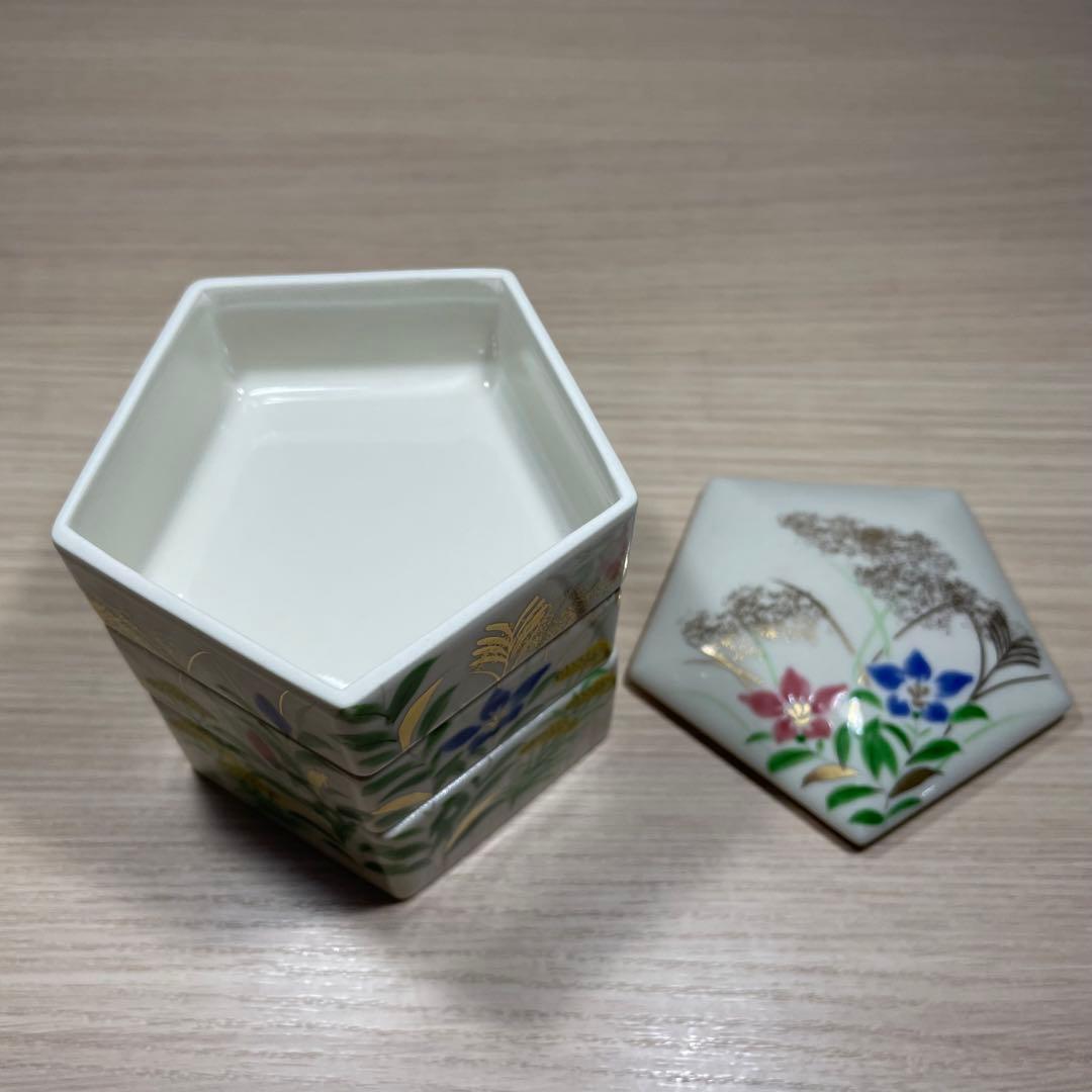 値下げ【昭和】五角形　陶器　三段　かさね重　合格縁起物