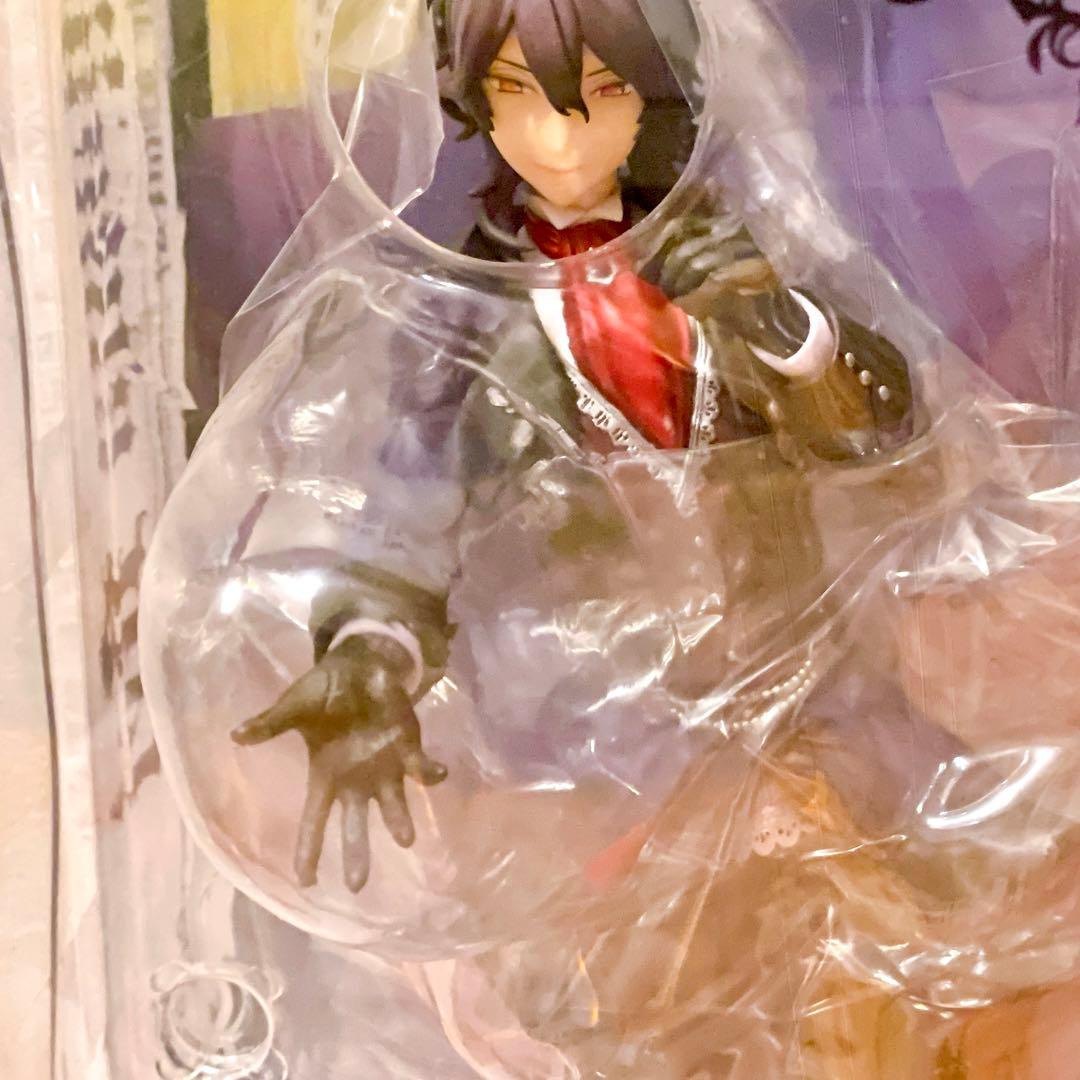 新品未開封　あんスタ 朔間零 朔間凛月 フィギュア