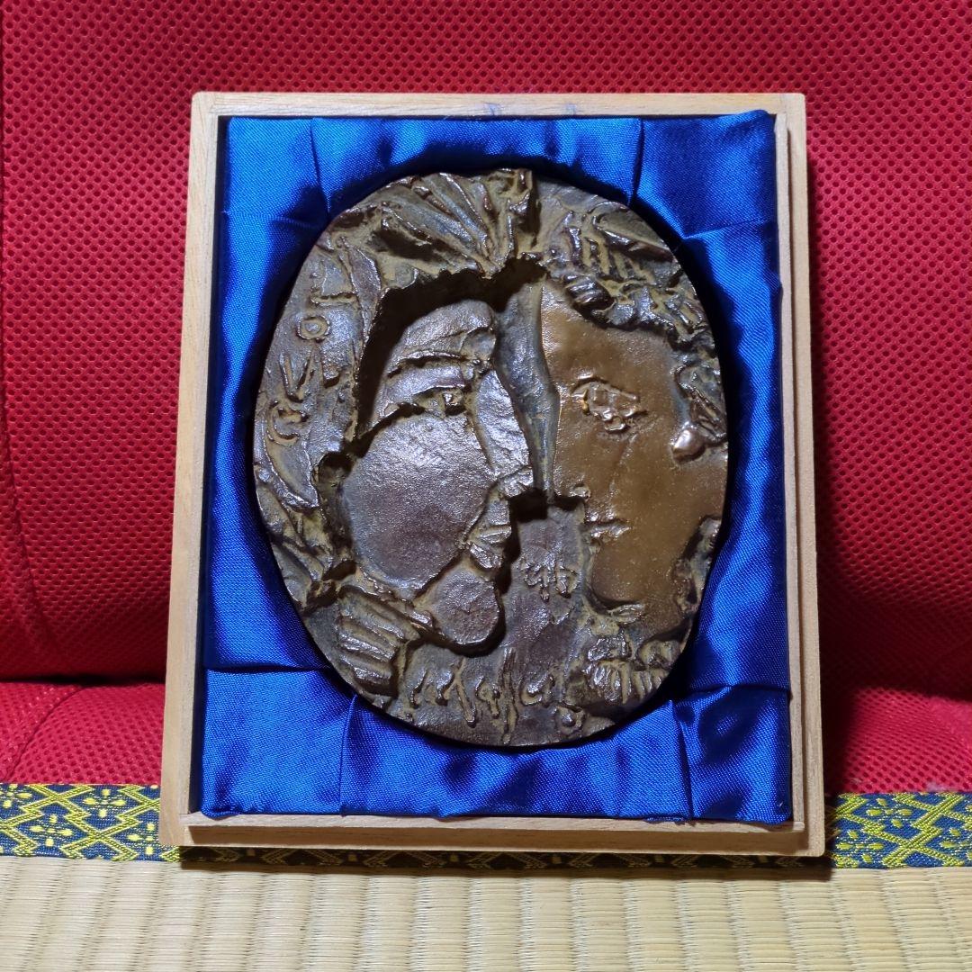 銅製 顔の彫刻 アート作品、池田満寿夫