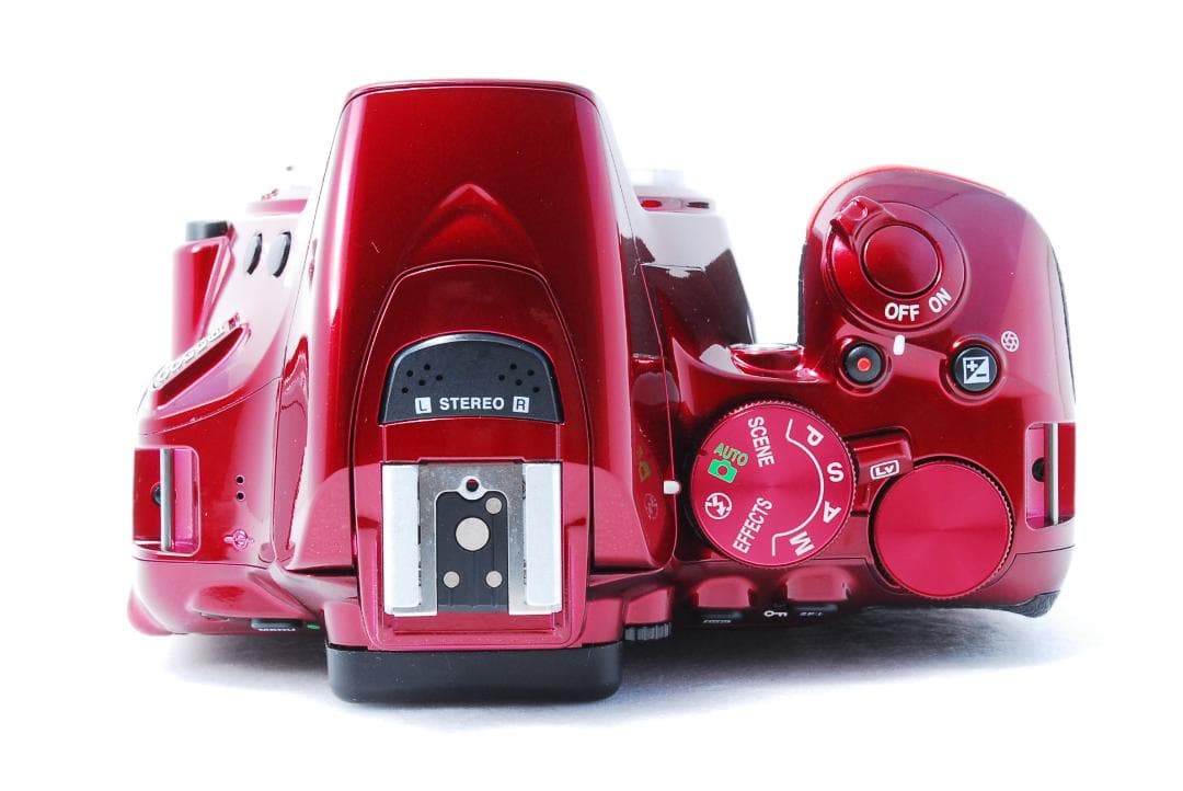 ✨希少色✨ Nikon ニコン D5500 Wi-Fi搭載 一眼レフカメラ