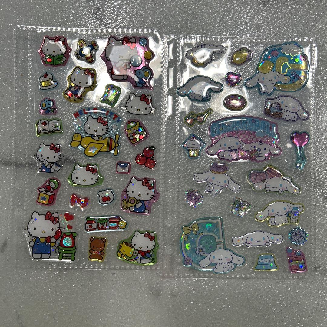 最終値下げ　キティシール帳　完成品　19ページ　キーホルダー付き