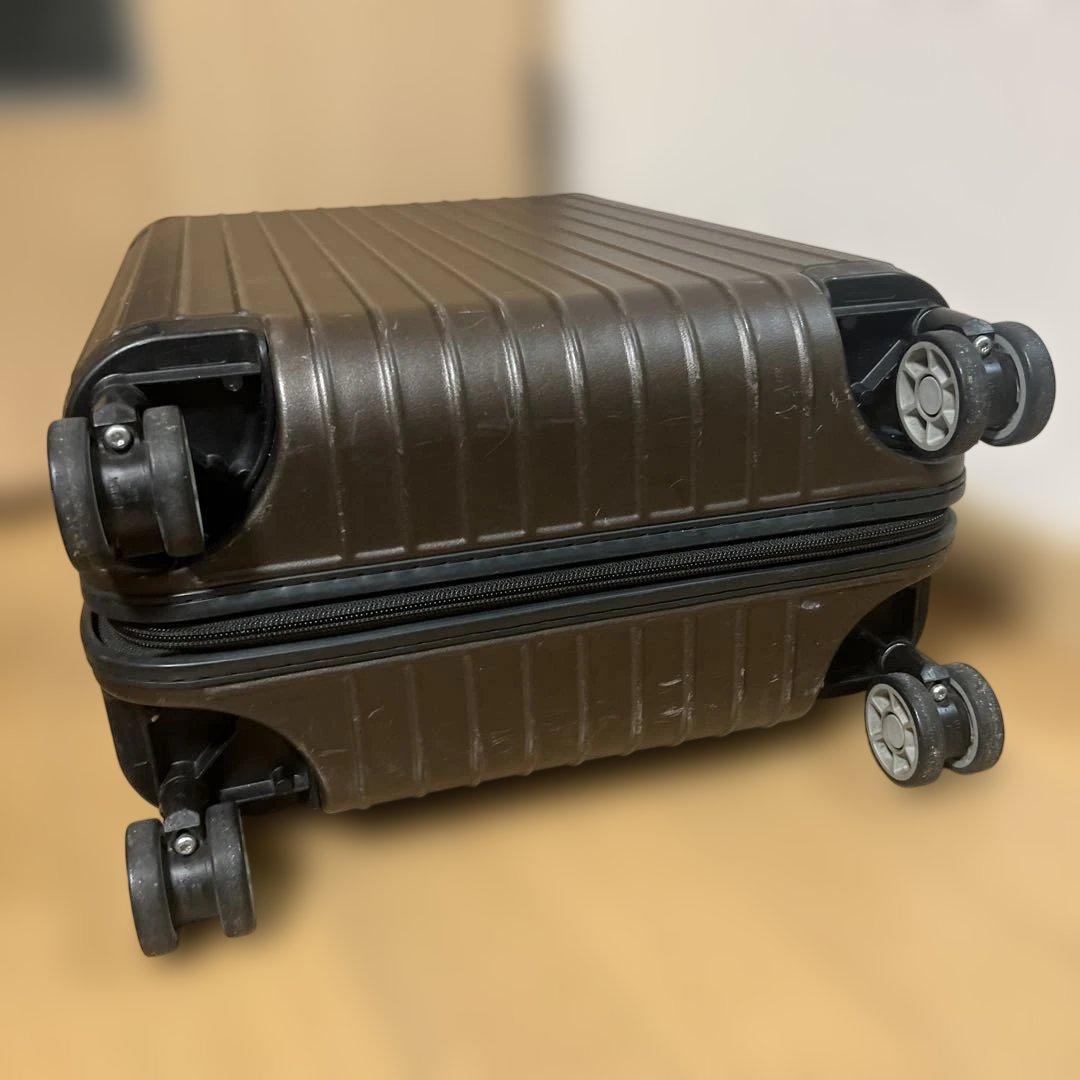 RIMOWA リモワ　SALSA サルサ　キャリーケース　32L 機内　ブラウン