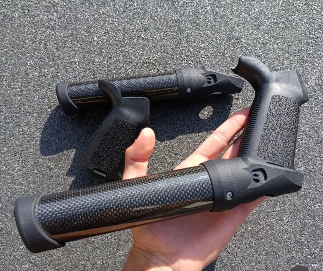 M4 トイガン　ユニバーサルAEGカーボンファイバータンクスタイルストック。