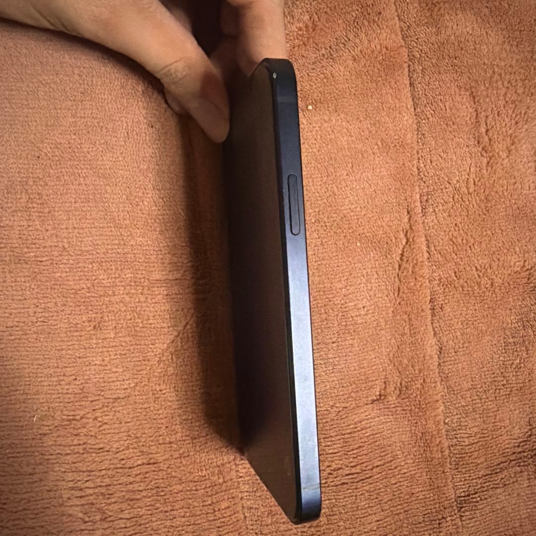 Apple iPhone 12 本体 ブラック　256GB