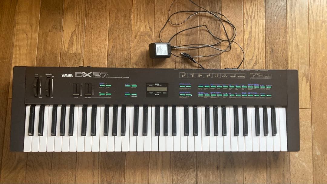 鍵盤楽器 YAMAHA DX27