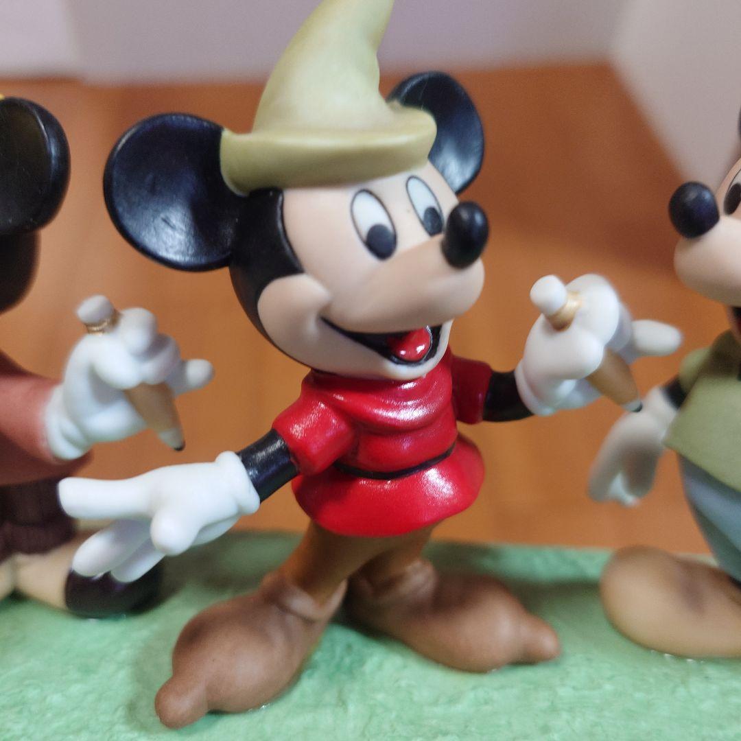 【貴重品】ディズニー　ミッキーマウスミレニアムフィギュア2000年限定500個