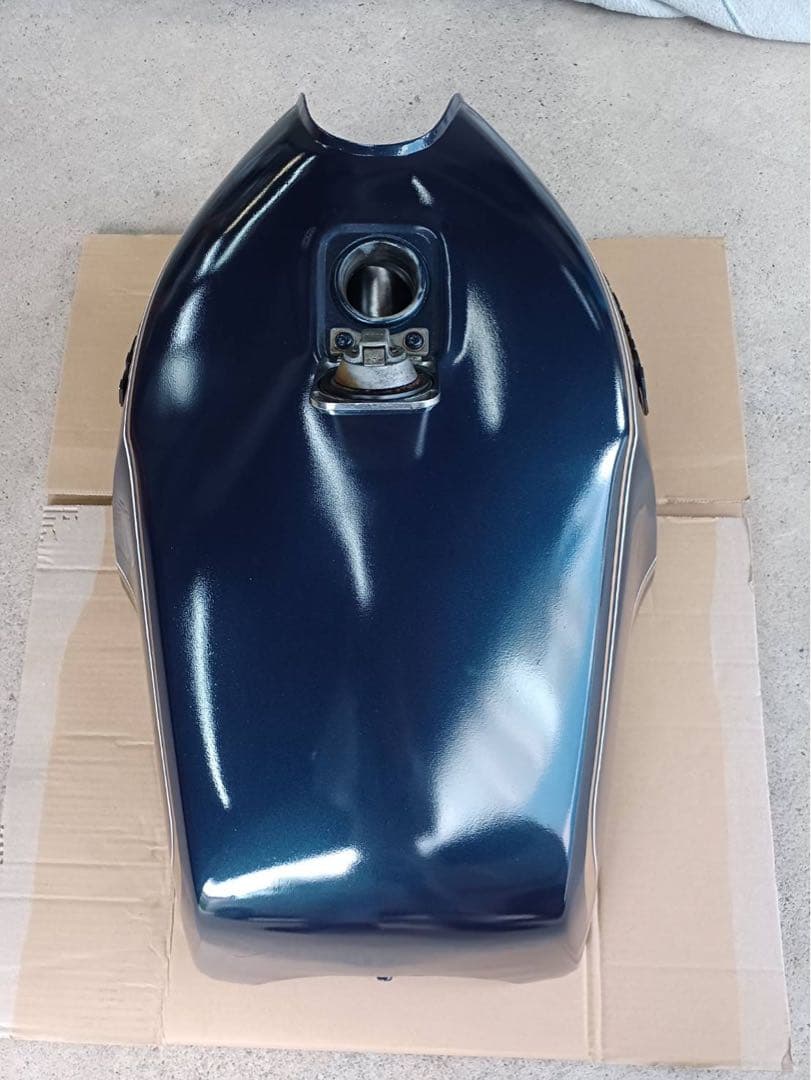 ✨希少✨カワサキZ750FX1型紺ガソリンタンク 純正段ボール入り