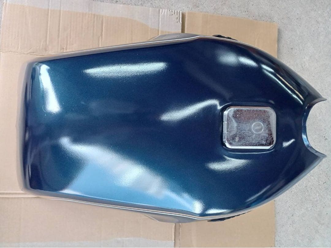 ✨希少✨カワサキZ750FX1型紺ガソリンタンク 純正段ボール入り