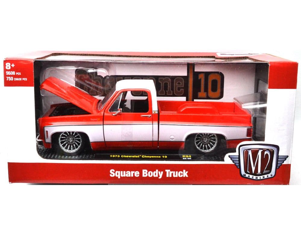 M2 1973 シボレー・シャイアン　10 (フレームレッド/ホワイト)