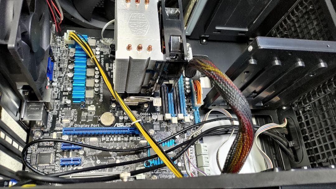 中古自作PC/Antec [Mini P180]/マザボ＋CPU＋ドライブ＋電源