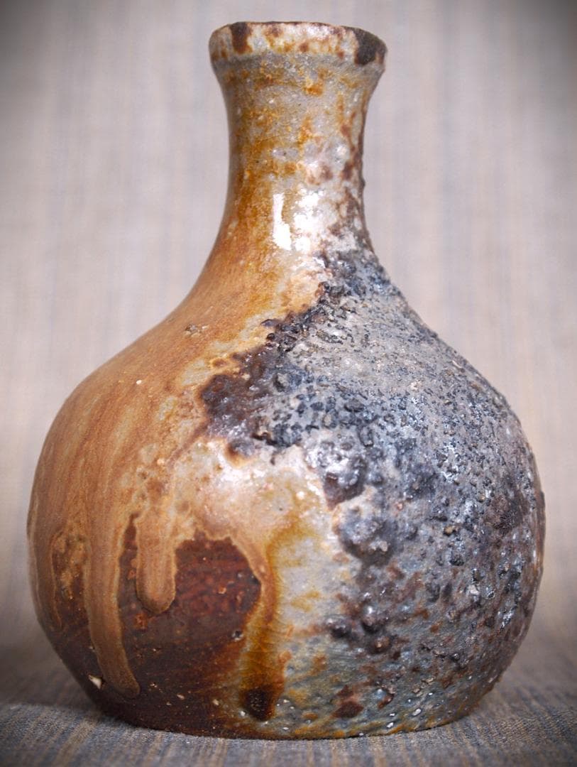 希少作★小山末廣【師：金重素山】備前(窯変〉徳利★共箱