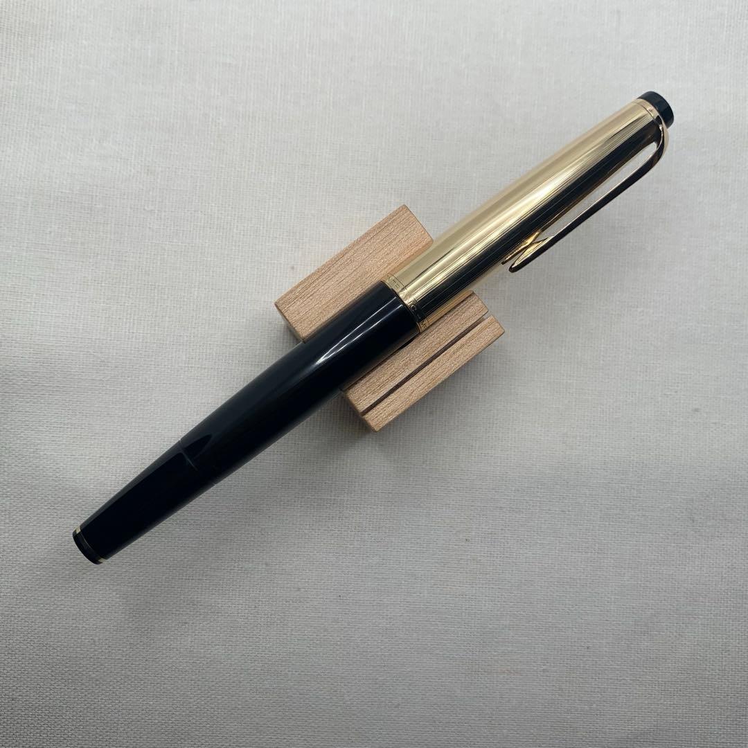 【良品】モンブラン　マイスターシュテュックno.72 18C 2桁シリーズ