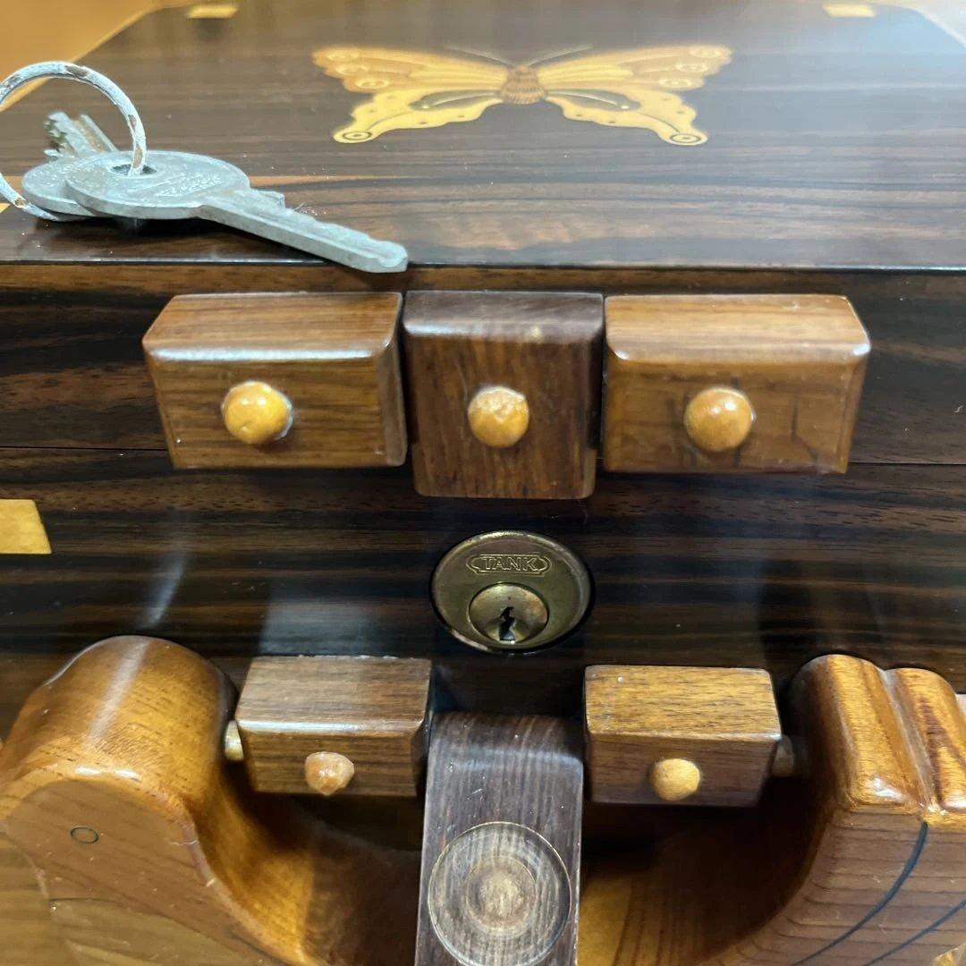 寄木箪笥　木象嵌　３段チェスト　サイドボード 整理箪笥　寄木細工　鍵付き　②