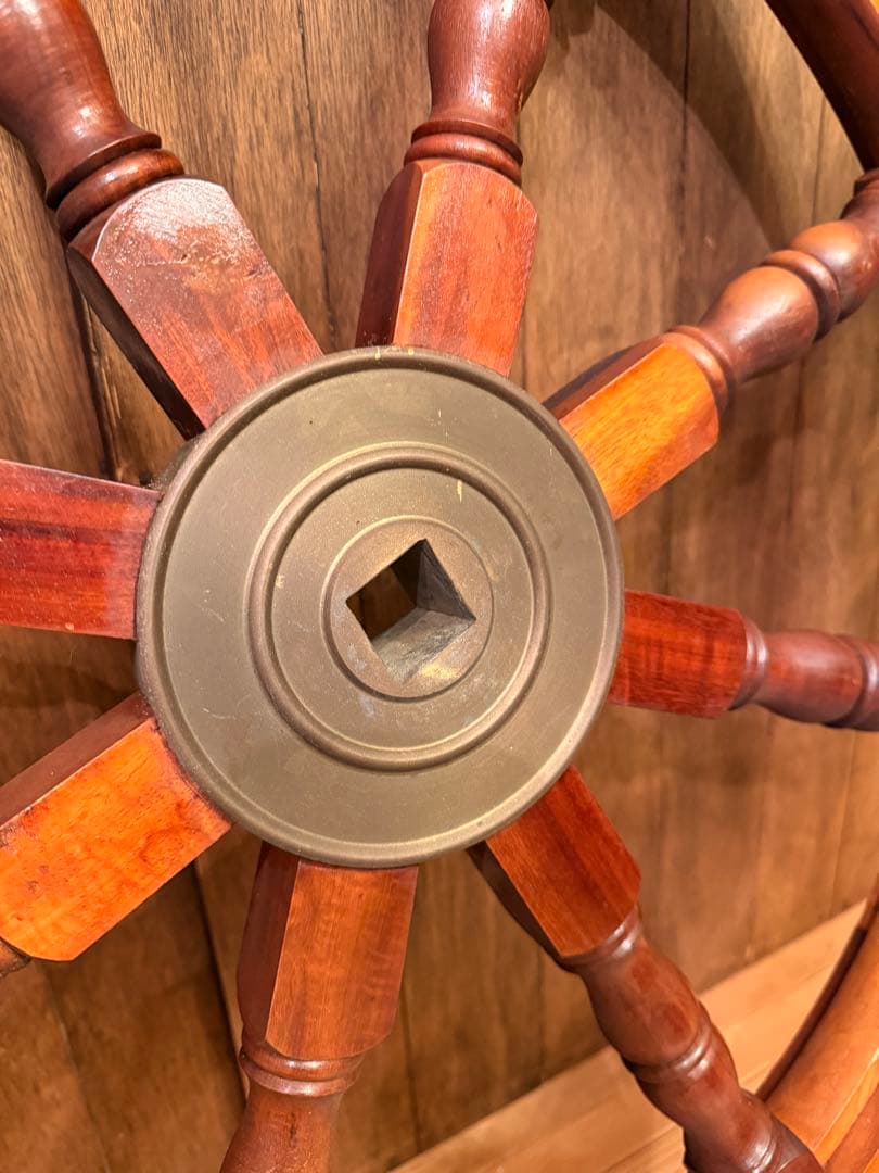 木製 舵輪 8本支柱【美品です】