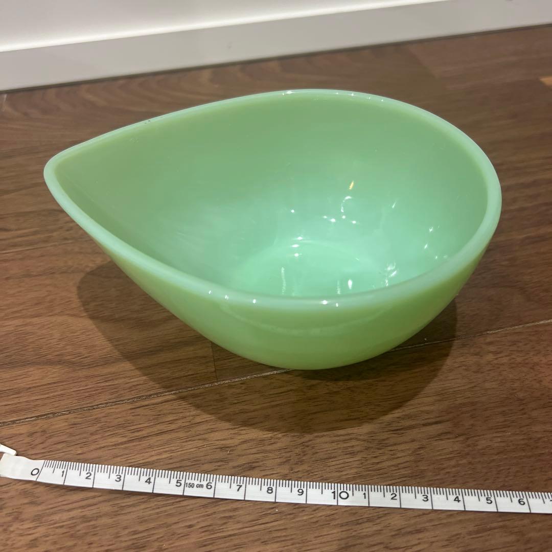 ファイヤーキング　ジェダイ　ミントグリーン 涙型ガラスボウル