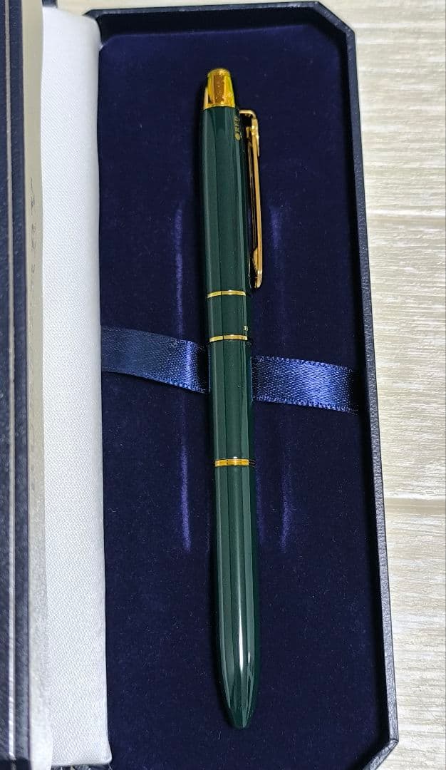 ☆BURBERRY ヤングエグゼクティブ 複合筆記具 廃番☆