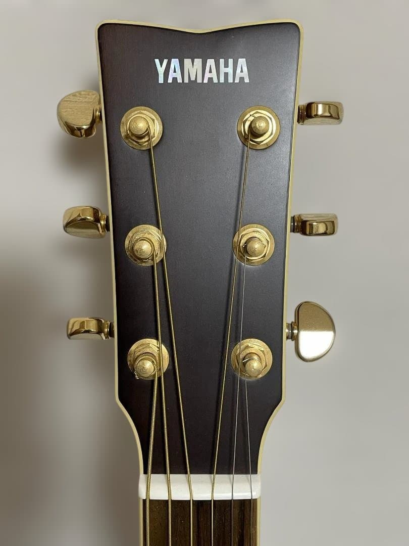 美品　YAMAHA LL6ARE