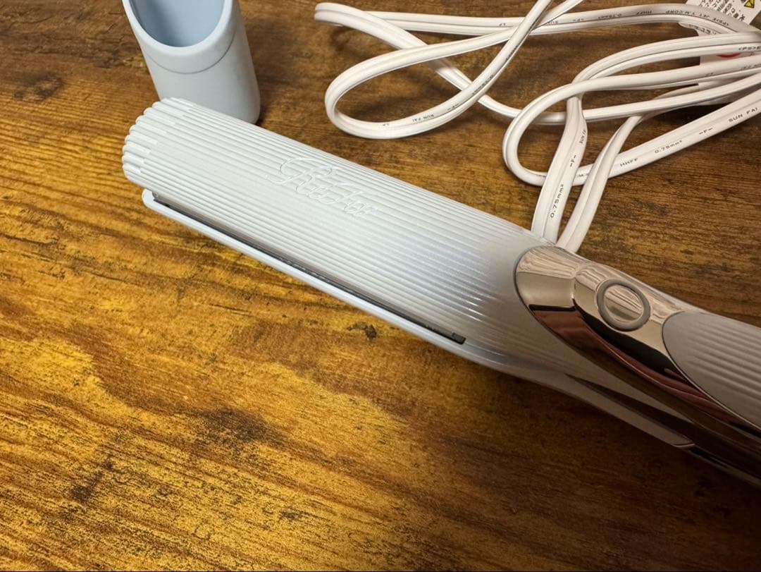 ReFa ストレートヘアアイロン　PRO