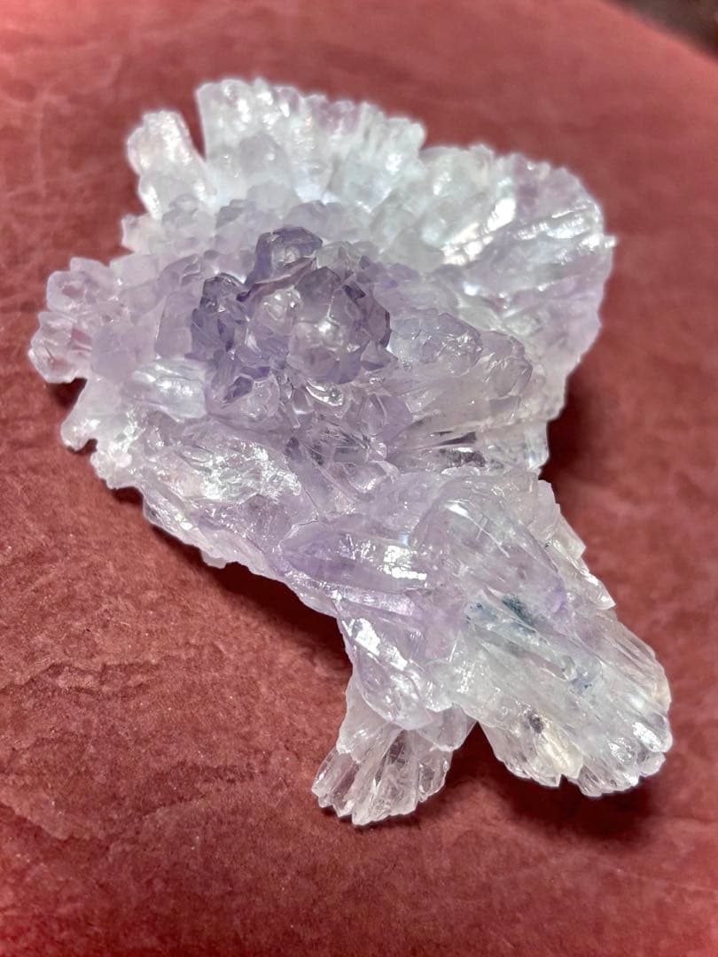 【希少】フラワーアメジスト 原石(ブラジル産)ラベンダーアメジストカラー