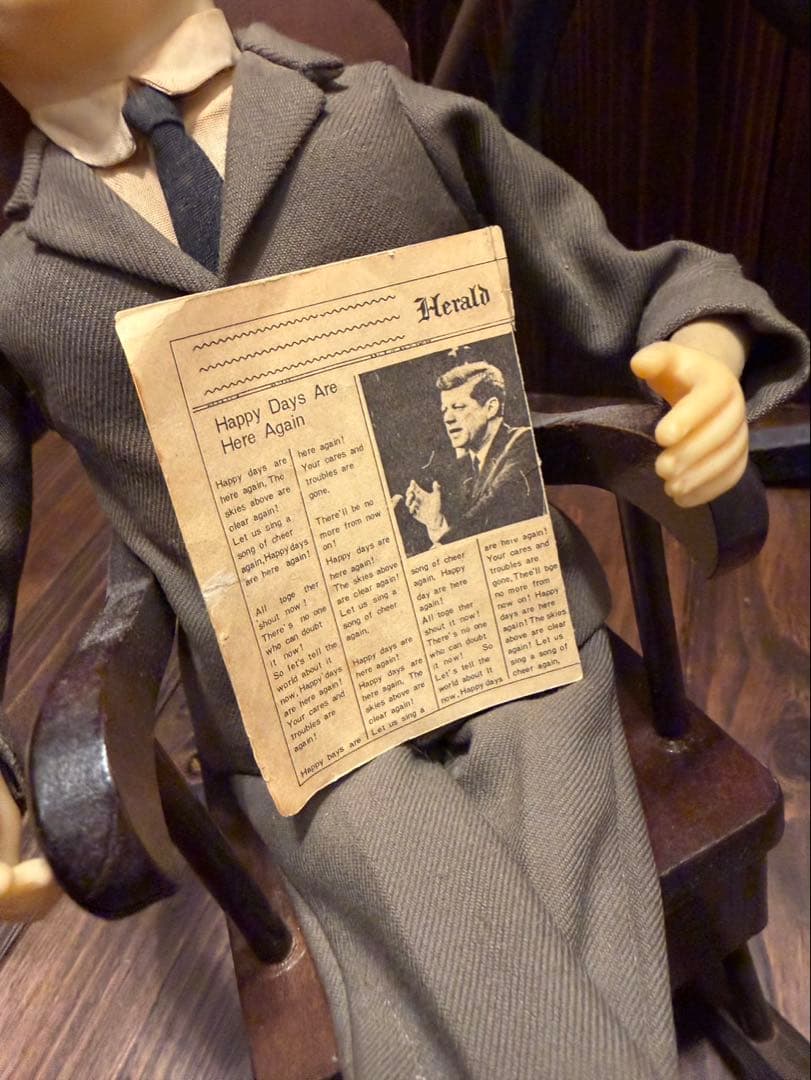 希少 KAMAL社製 ジョン・F・ケネディ ヴィンテージドール オルゴール