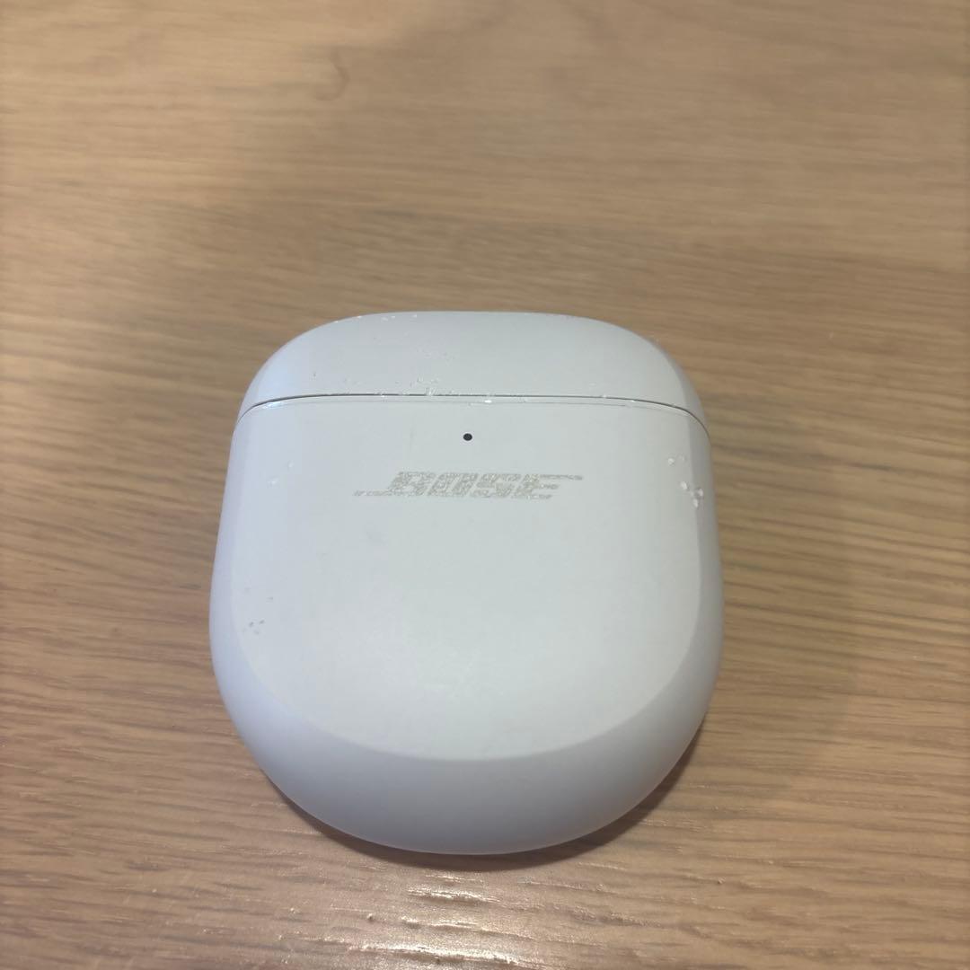 BOSE QuietComfort Ultra ワイヤレスイヤホン　本体+右耳