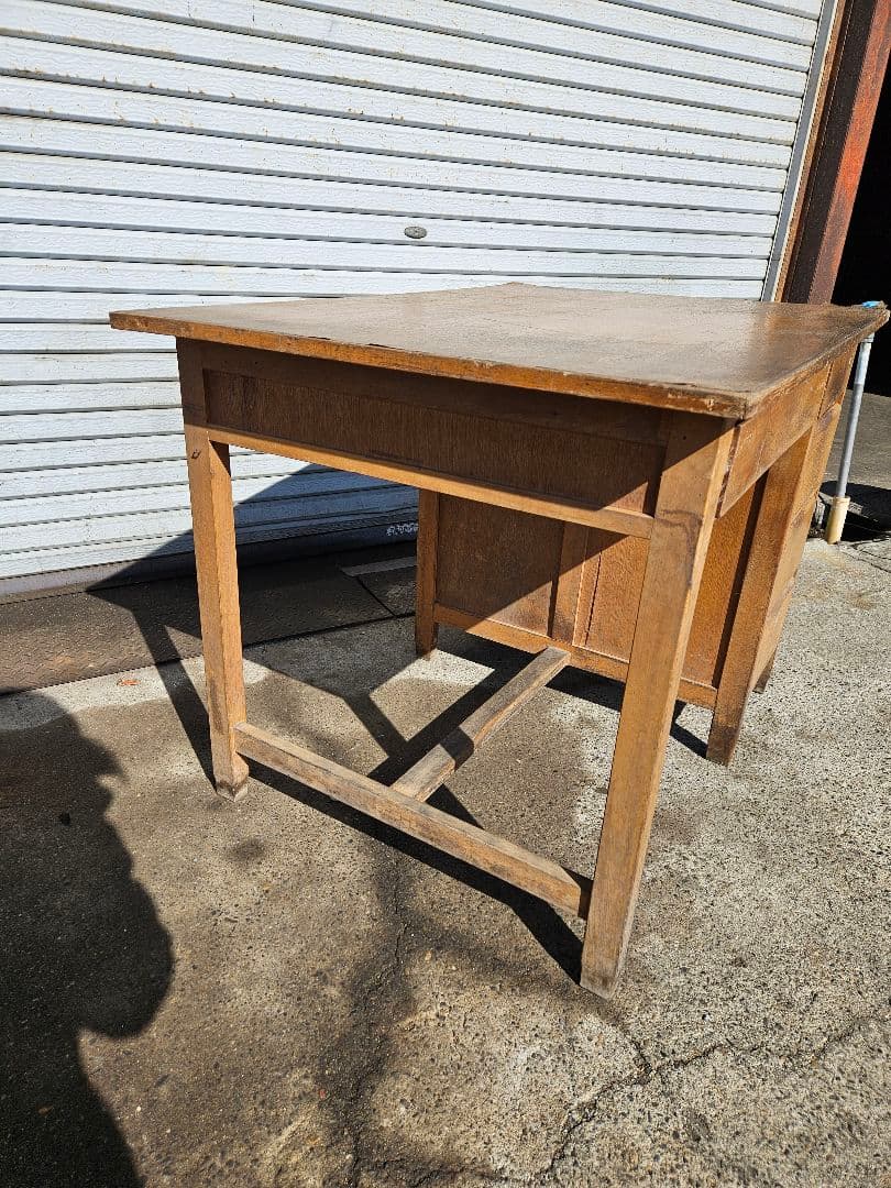 日本のアンティーク 古い片袖机 木製 作業台 アトリエ デスク テーブル