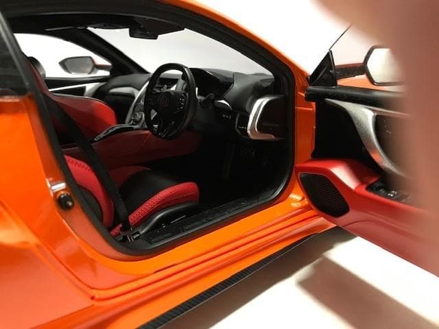【デアゴスティーニ完成品】ホンダ　HONDA　NSX　1/8スケール