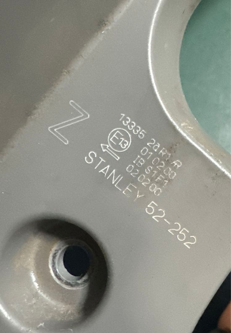 TOYOTAアクアNHP10前期テールランプ純正