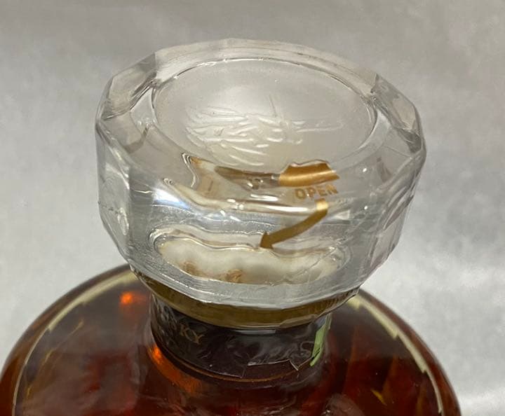 サントリー  響 17年 700ml