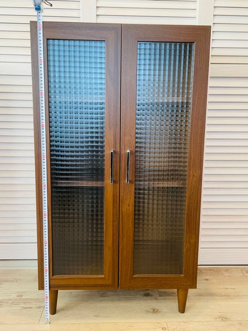 木製キャビネット・サイドボード＊チェッカー・ワッフルガラス扉 可動棚付き