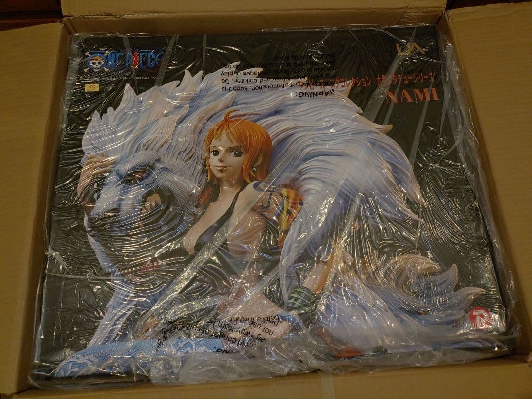 ワンピース　ナミ スタチュー 　ログコレクション　フィギュア　ONEPIECE