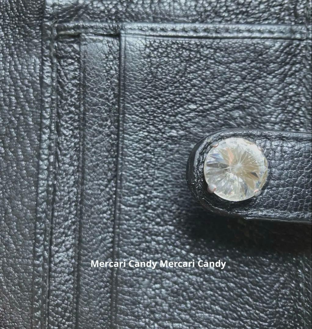 miumiu レア　二つ折り財布　ビジユーつき