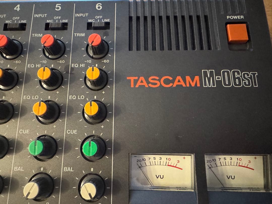 【動作確認済】TASCAM M-06ST アナログミキサー