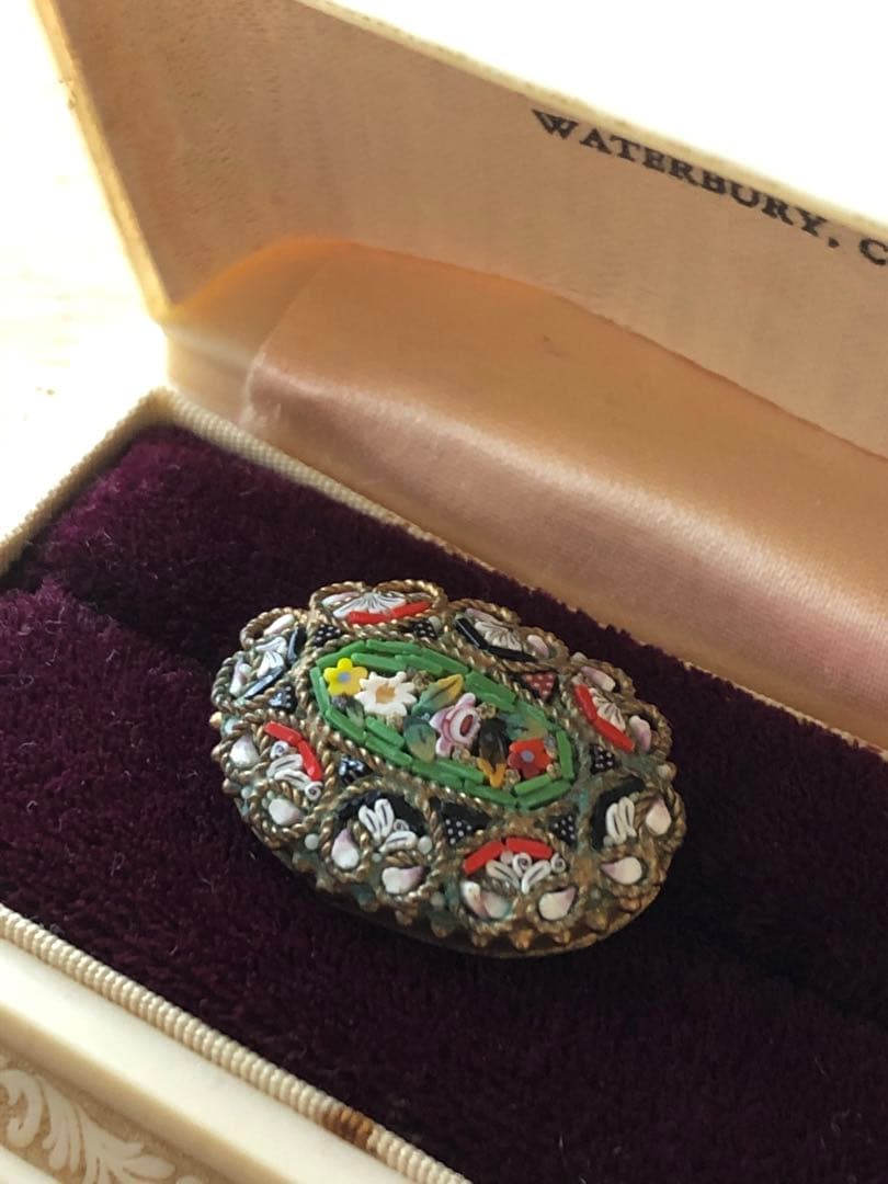 イタリアアンティーク マイクロモザイクのブローチ