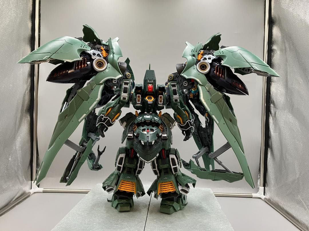 T.S.F Axis Model 1/100 オシリス・エリアル ドミネーター