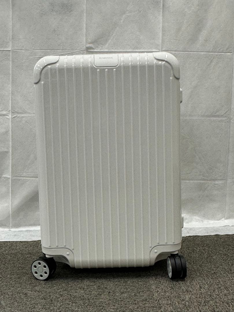 mana　＃RIMOWA ＃リモワ　ESSENTIAL チェックインM
