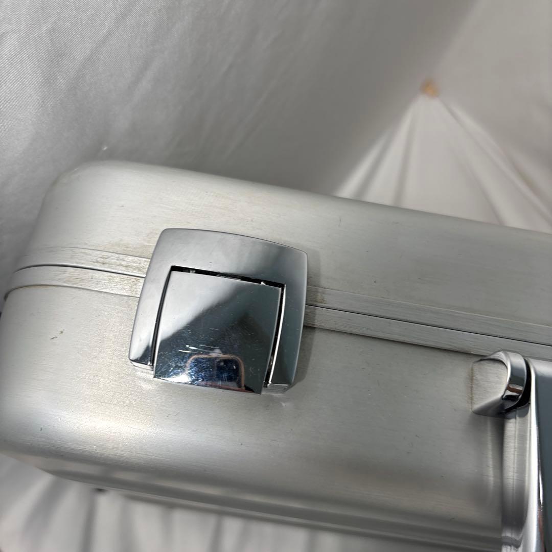 【美品】ゼロハリバートン　DZ5-S1 デラックススリム　アタッシュケース