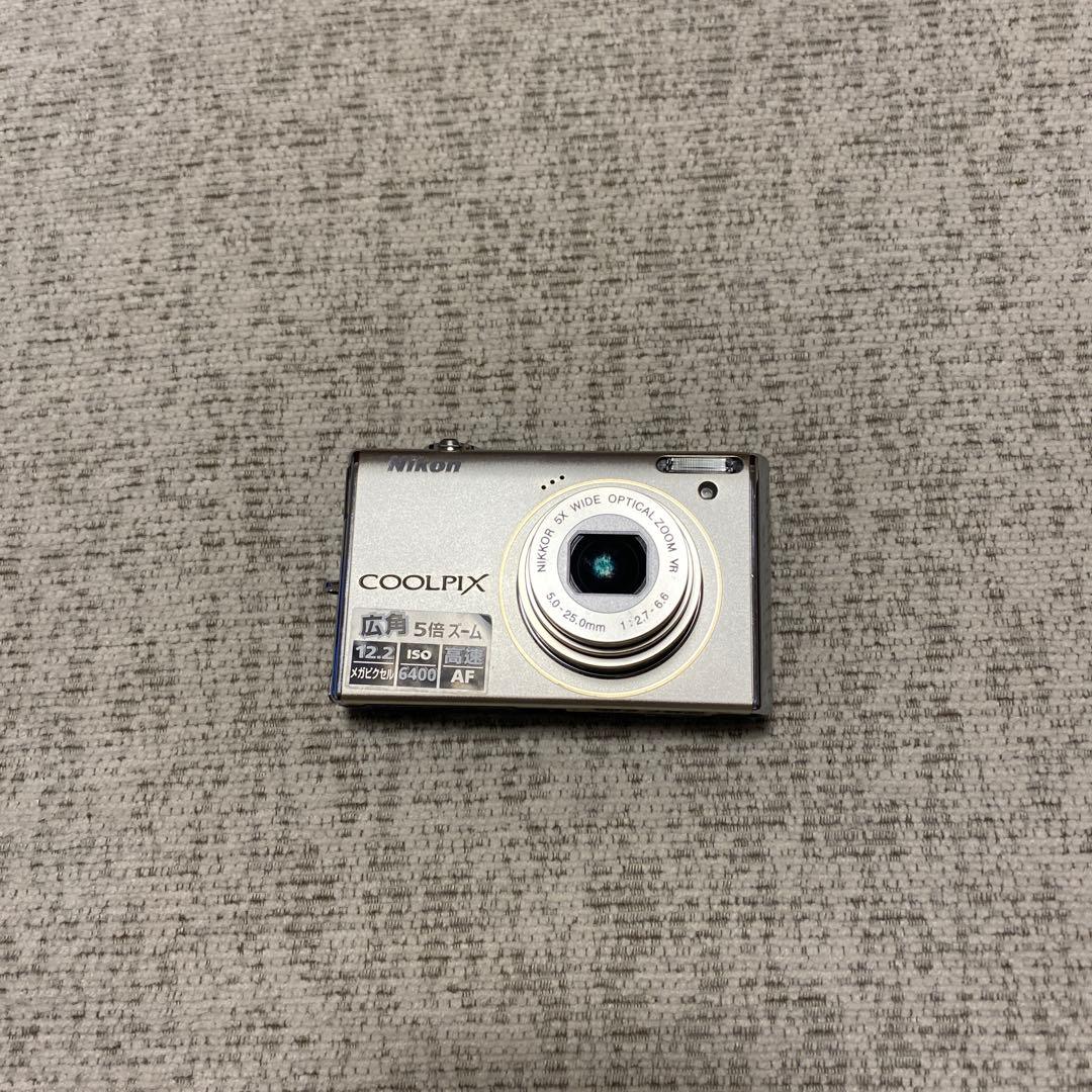 Nikon COOLPIX S640 シルバー 本体