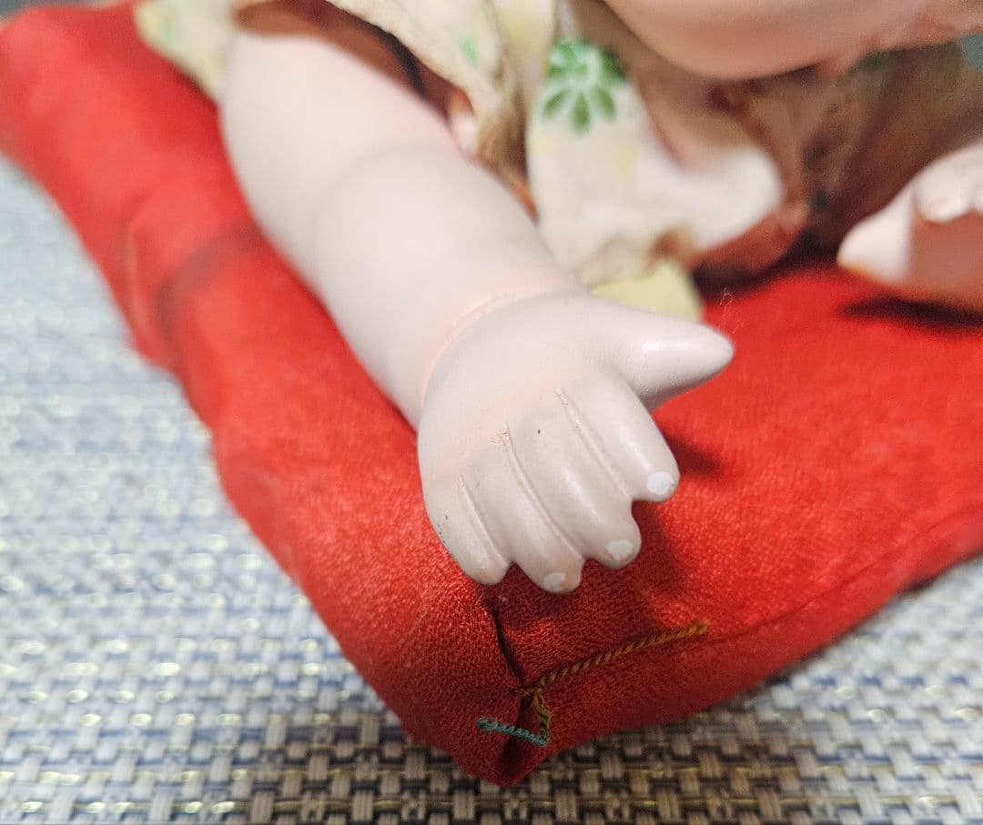 大正～昭和初期　子供人形　這子人形　市松人形 　アンティーク人形　赤ちゃん人形