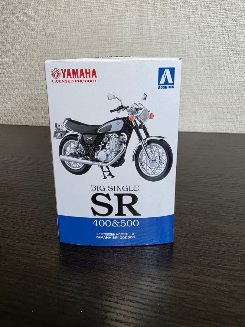 YAMAHA SR400&500 1/12スケール ダイキャストモーターサイクル