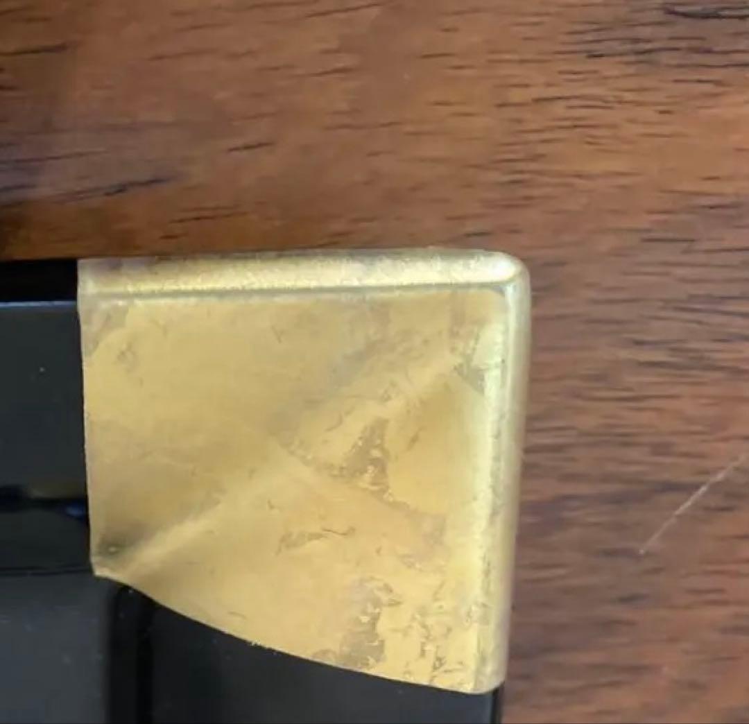 山田平安堂　黒い漆器の長方形盆 金の角付き