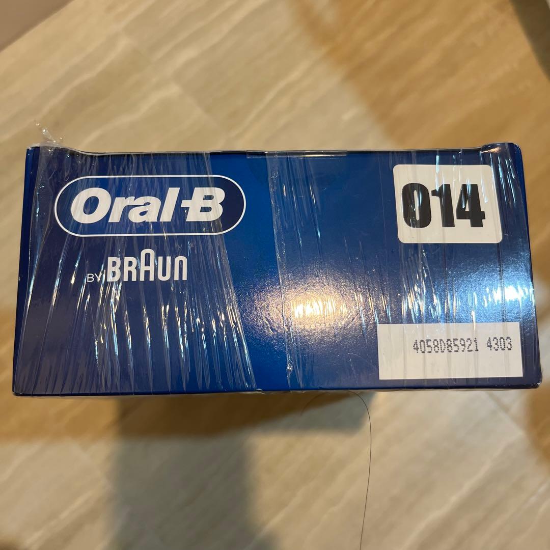 オーラルB BRAUN 電動歯ブラシ　黒　替ブラシ付き