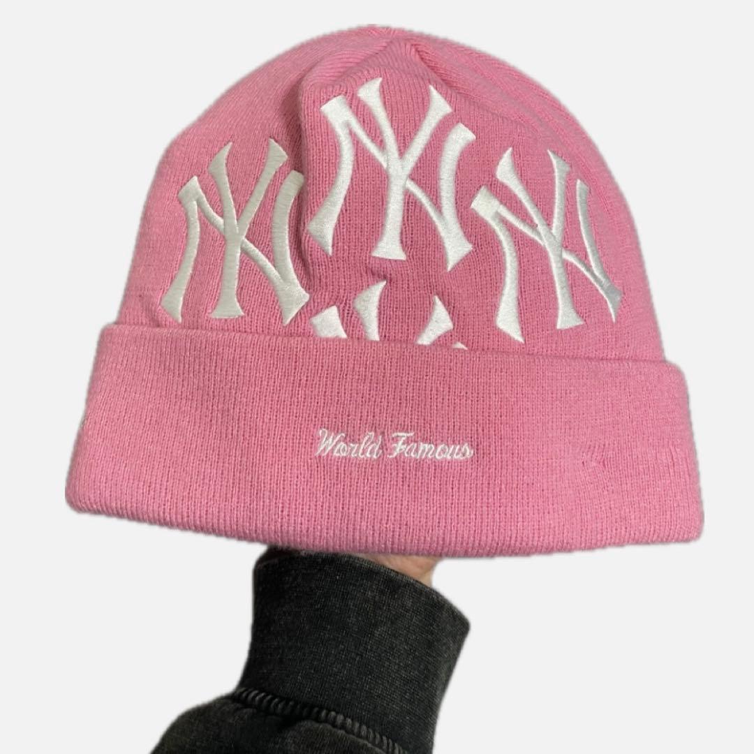 Supreme×new york yankees ヤンキース　ニット帽 ピンク
